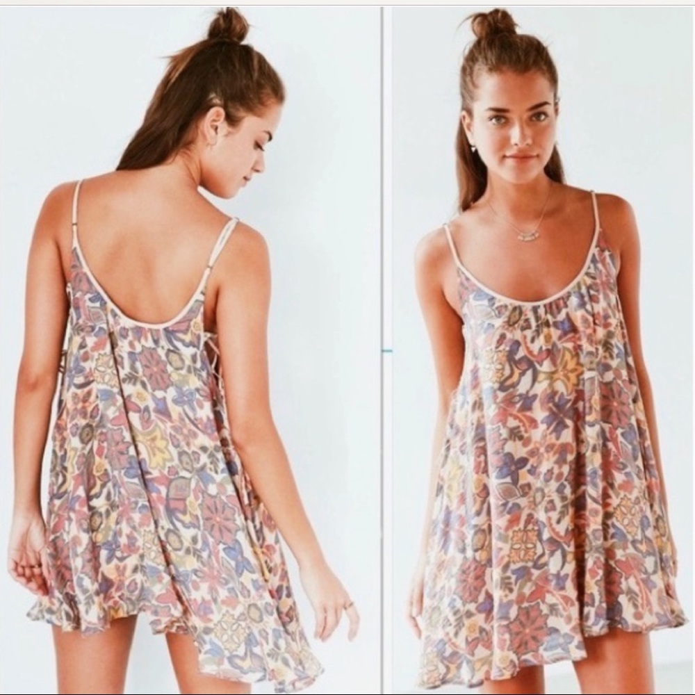 UO Kimchi Blue Floral & Flowy Mini Dress